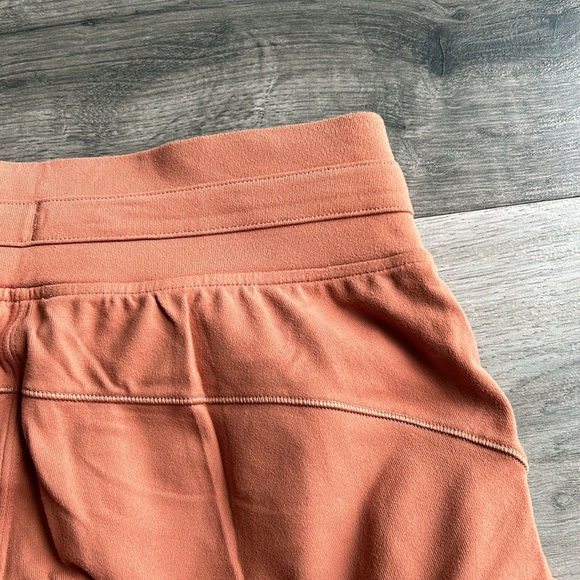 Lululemon High Waisted Ready To Rulu Jogger - Picture 4 of 7